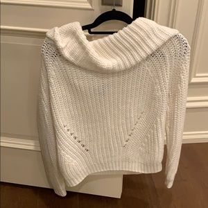 Off the shoulder sweater white